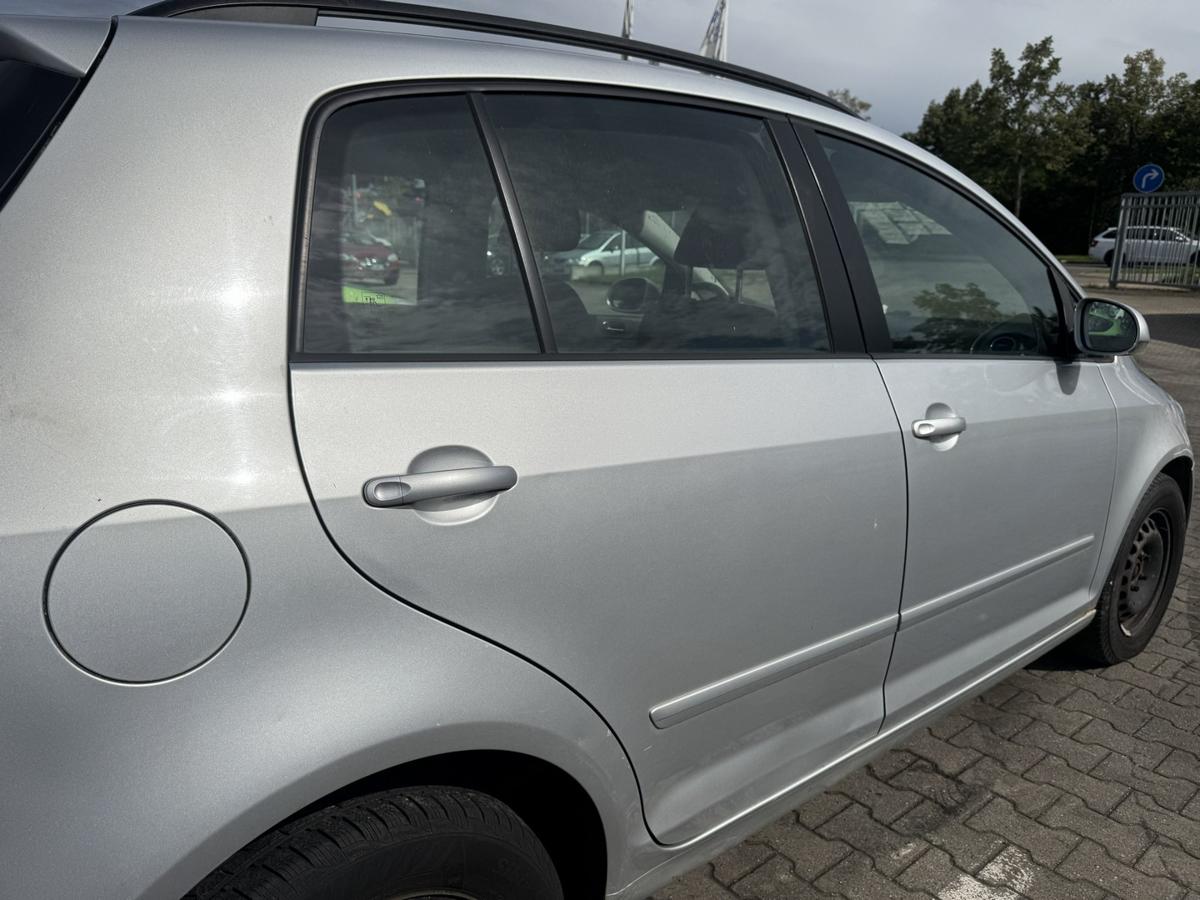 VW Golf Plus 2 original T&uuml;r hinten rechts LA7W Reflexsilber Rohbau Bj.2009